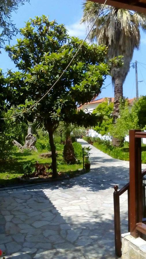 Menelaos Apartments Lefokastro Exterior photo
